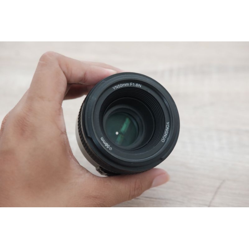 Yongnuo 50mm f1.8 lensa kamera DSLR Nikon D3100 D3200 D3300 D3400 D5100 D5200 D5300 D5500 D7000 D710