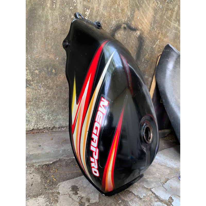 Tangki megapro hiu mp pro lama utuh original copotan motor