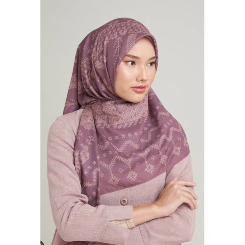 preloved like new dongson scarf ria miranda