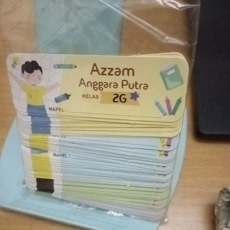 

Label nama Azzam Anggara Putra