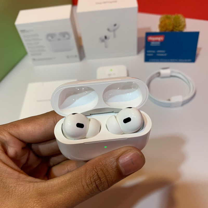 Airpods Pro Gen-2 (Generasi ke-2) Second Fullset Mulus Original
