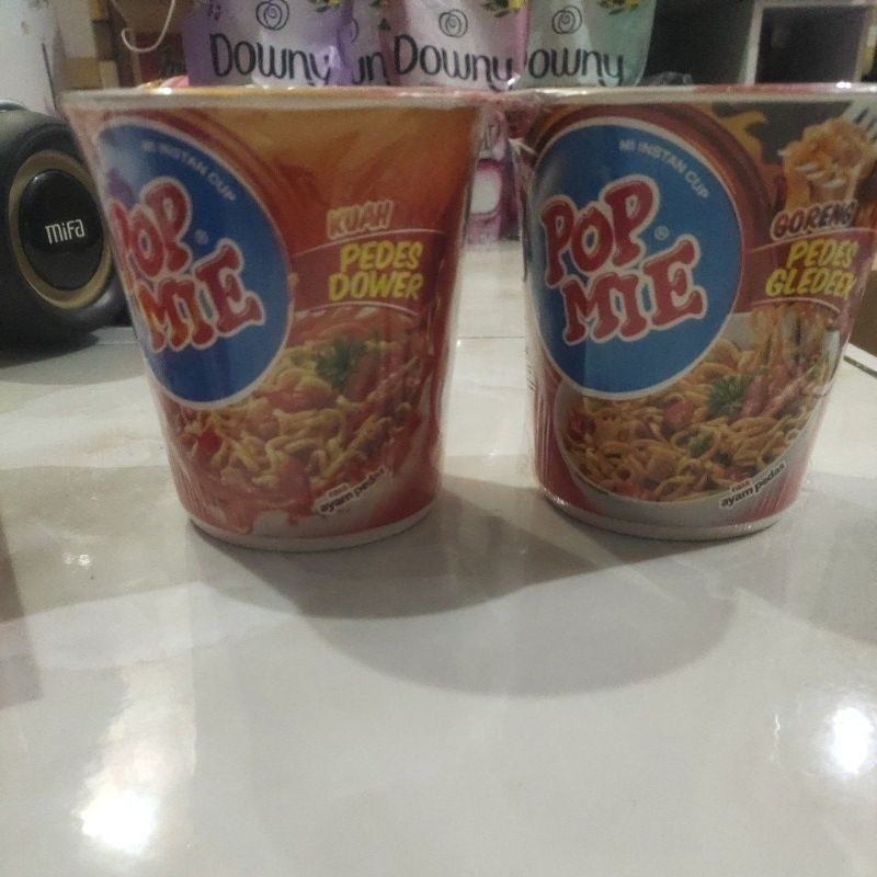 

pop mie kuah atau goreng pedes dower (dpt 1 ya)