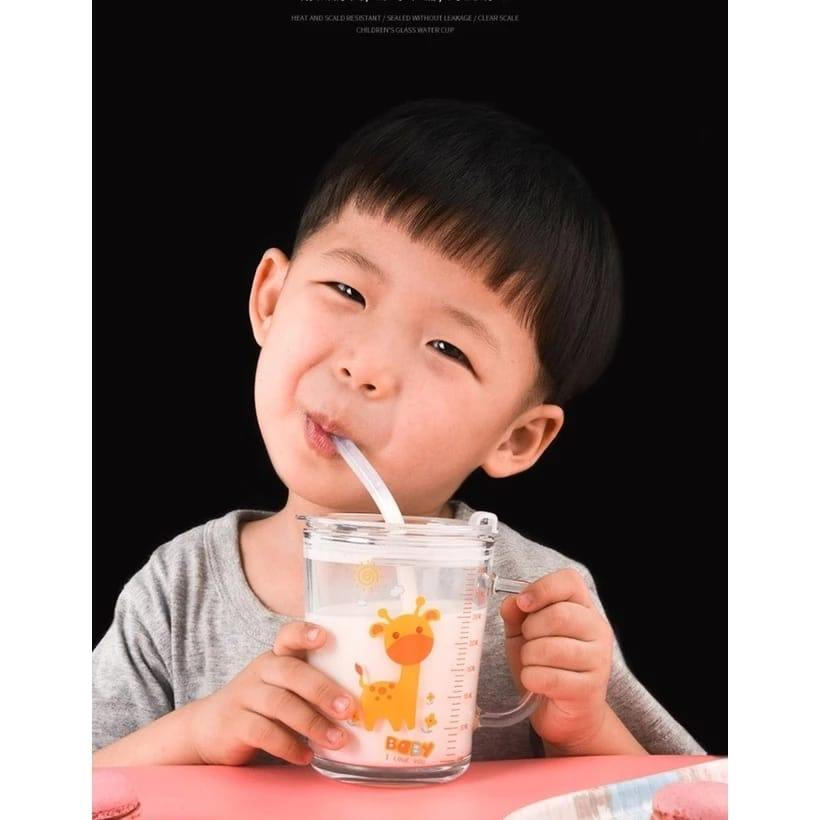 Gelas Anak / Gelas Minum Anak Motif Karakter Lucu Free Sedotan Silikon