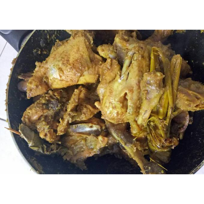 

Kerongkongan Ayam Ungkep Bumbu Kuning / Non Ungkep Bumbu Kuning 1kg