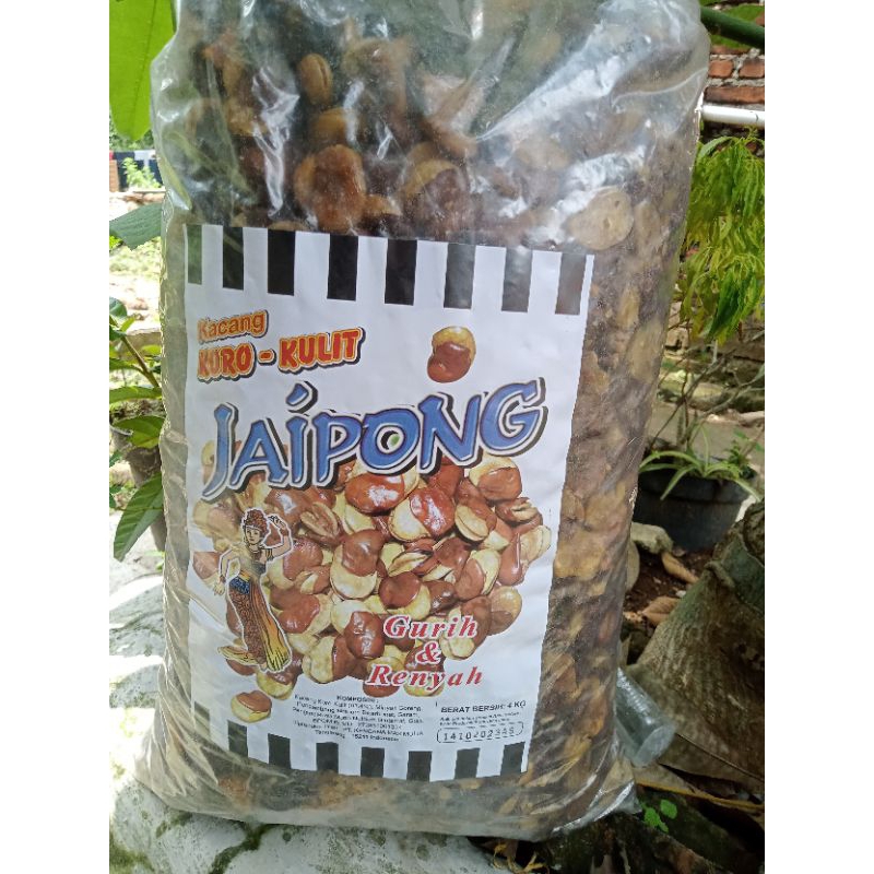 

kacang koro kulit 500gram//COD