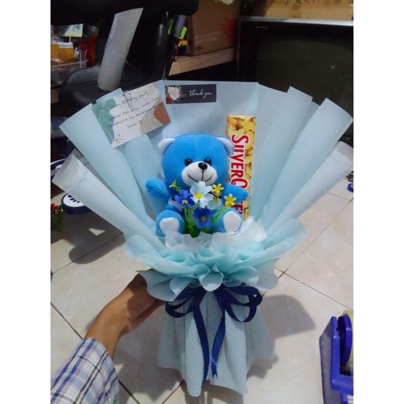 Bucket Bunga,boneka+coklat,boneka dan bunga+boneka