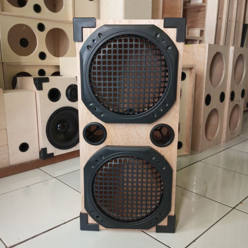 Box speaker 8 inch double triplek 12mm