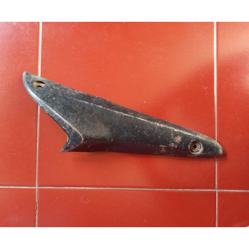 pelindung tutup cover tameng knalpot Honda Megapro mono shock original