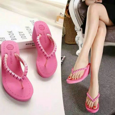 SANDAL WANITA WDGES TERBARU MOTIF PYRAMID