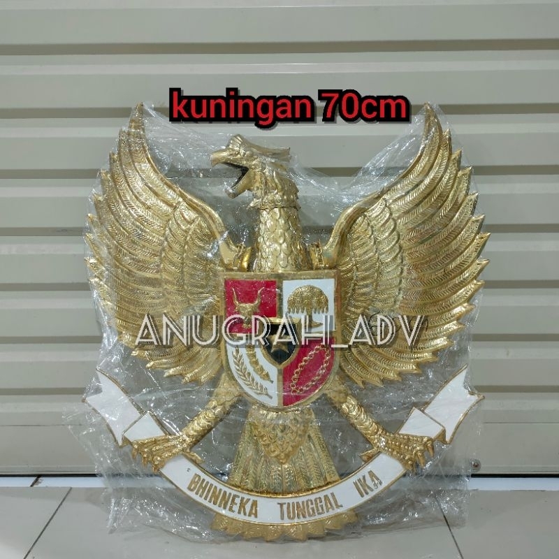 garuda pancasila kuningan 70cm