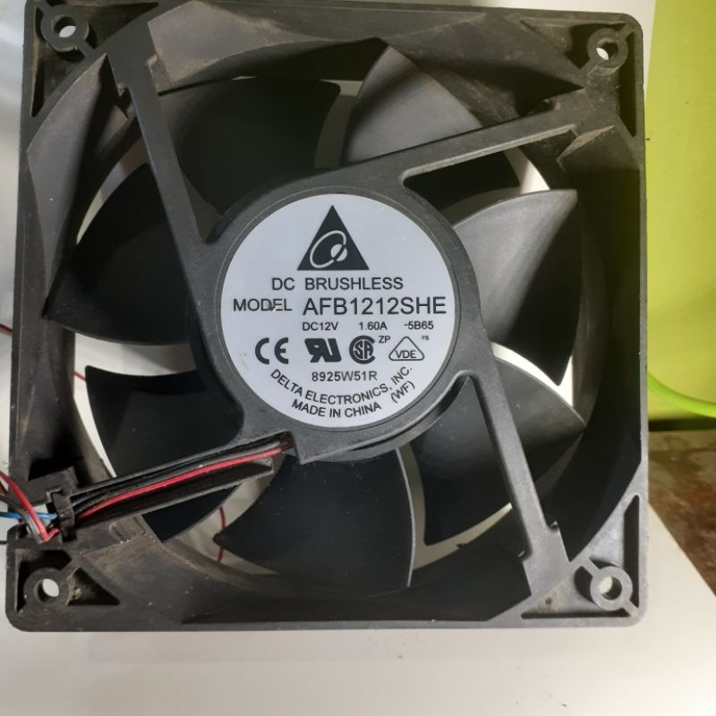 DINAMO.HIGH.SPEED.DELTA DC.12VOLT.12CM.1.7.amper