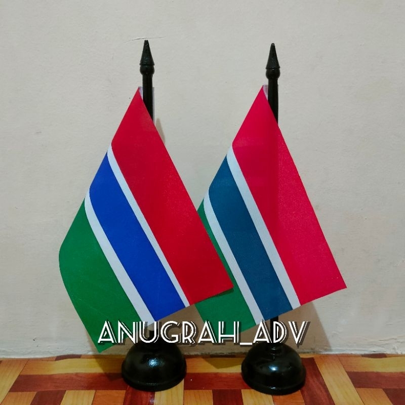 

tiang kayu bendera meja GAMBIA