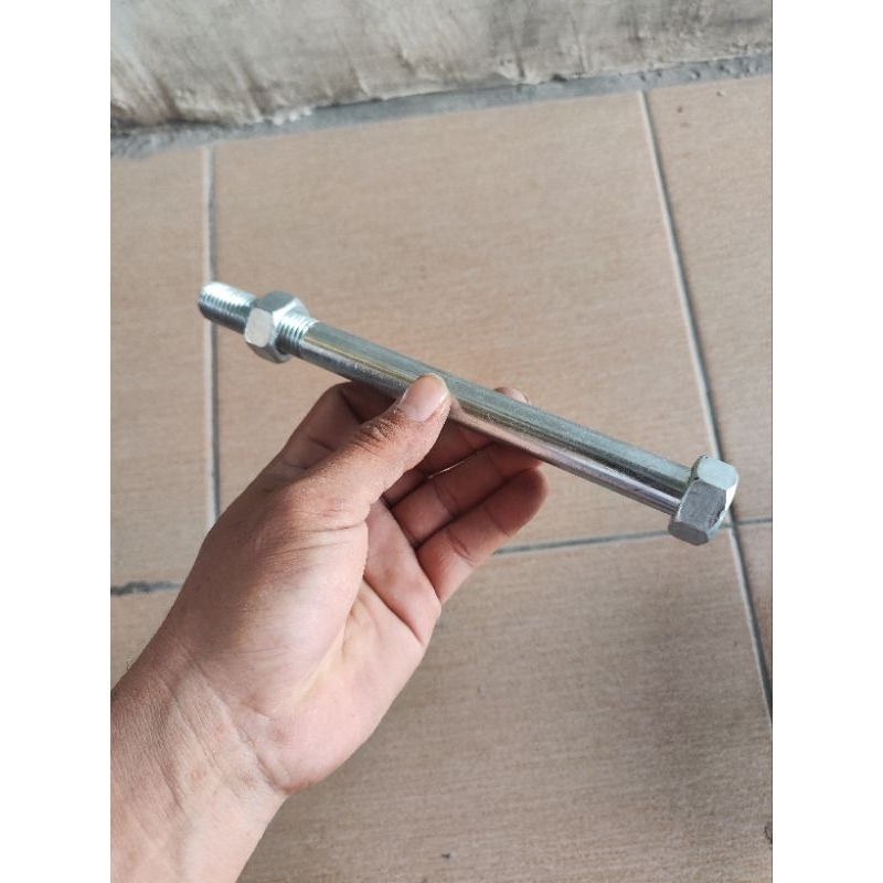 BAUT BODY TRAKTOR BAJAK SAWAH G1000