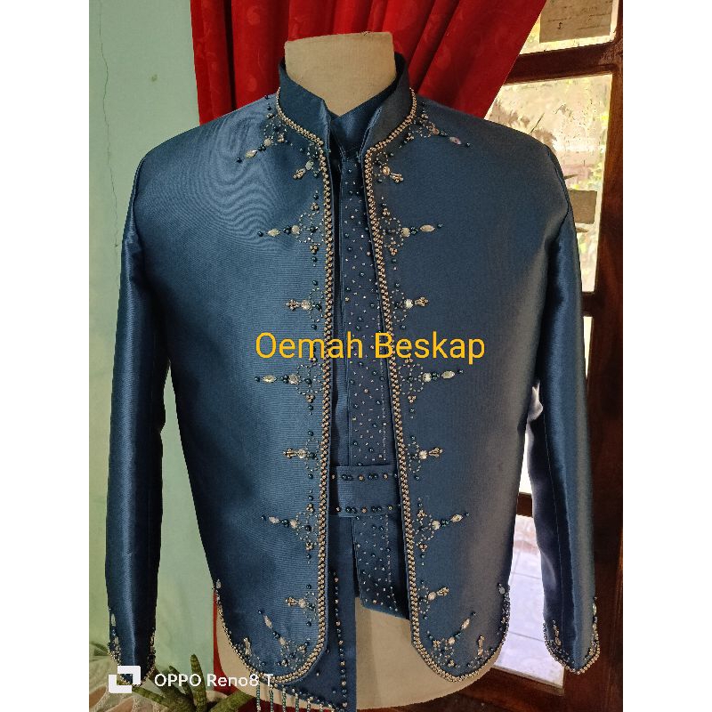 Beskap Jawa Solo, Hewes, Among Tamu, Sorjan