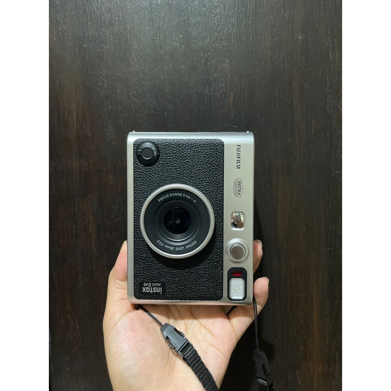 PRELOVED INSTAX MINI EVO