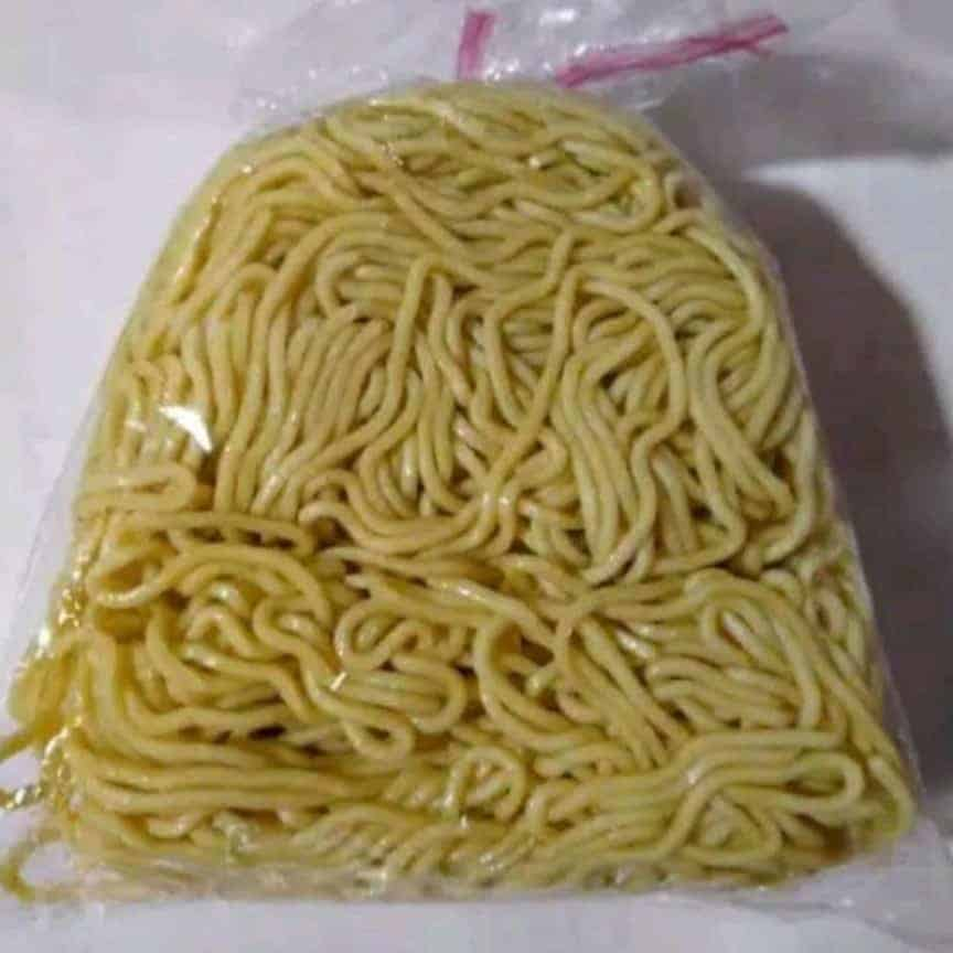 

Mie telur/mie kuning basah 250gr