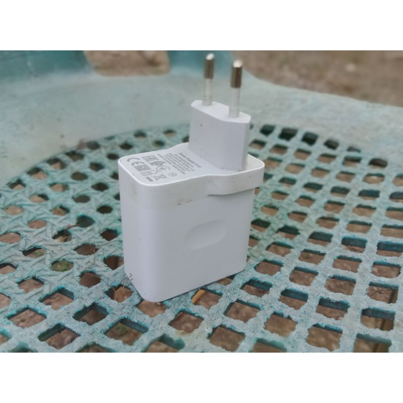 Charger Realme 30 watt 6 amper 100% original copotan