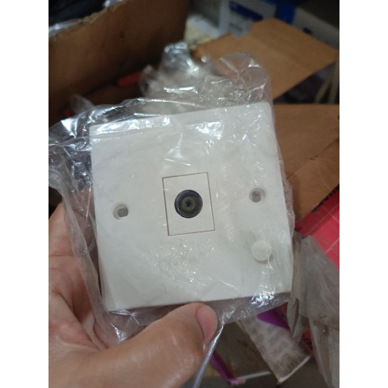 CUCI GUDANG STOP KONTAK TV