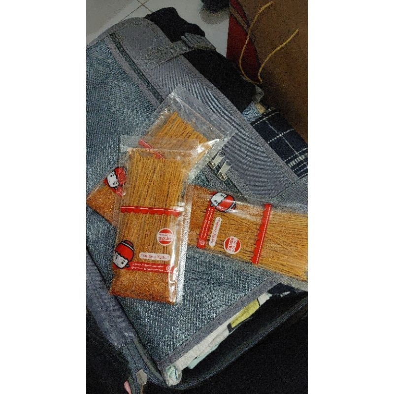 

Mie lidi Macaroni Ng*ehe