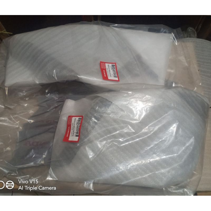 sambungan body kasar vario 125/150 led old kanan kiri AHm