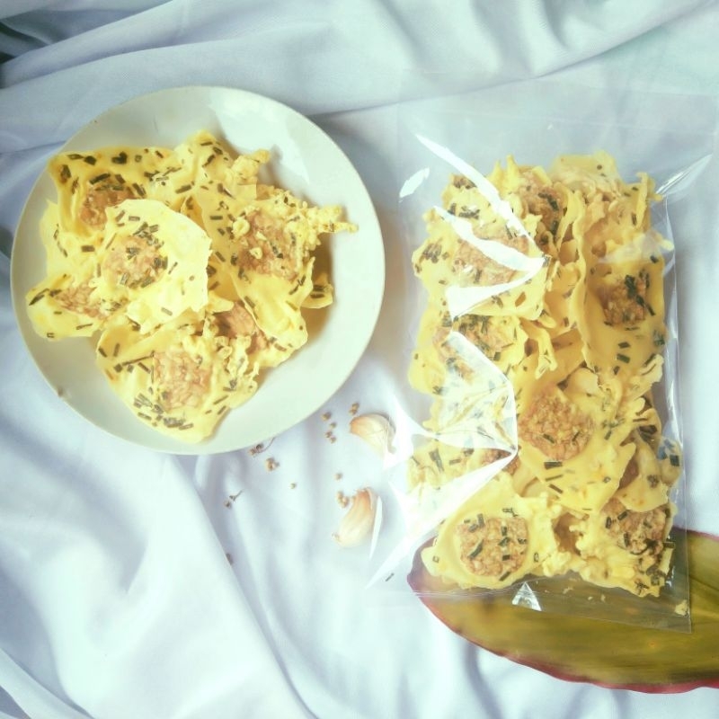 

Keripik Petos Khas Wonosobo Kriuk Murah Ecer Kiloan