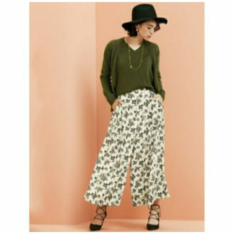 GU UNIQLO CELANA KULOT BUNGA PINGGANG KARET HIGHWAIST LONG PANTS ORIGINAL