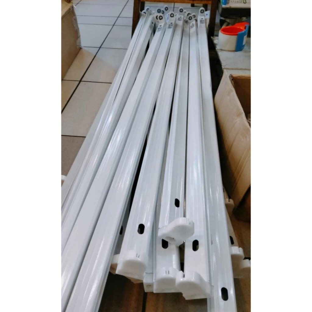 MEGAMAN KAP LAMPU TL LED T8 120CM 1X36WATT