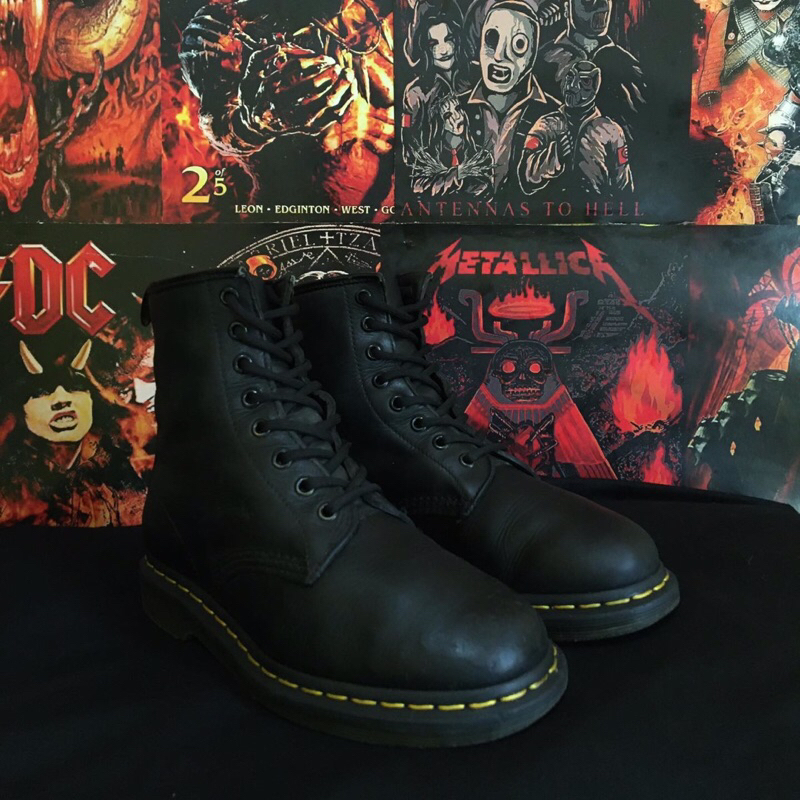 DR MARTENS 1460 BLACK GREASY