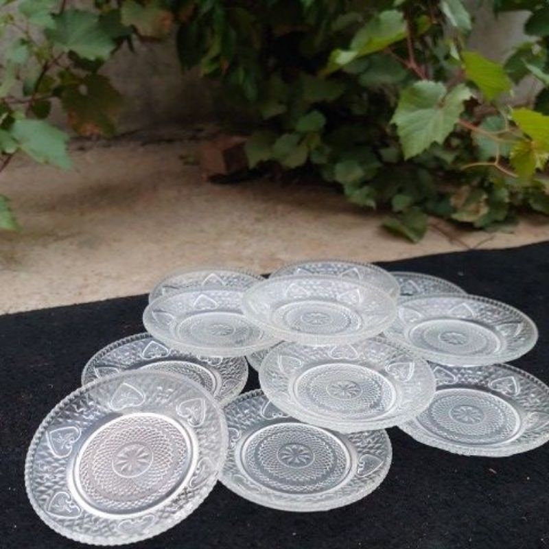 piring kecil 12biji /tatakan gelas kopi bahan kaca tebal
