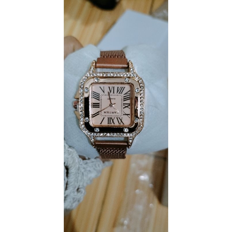 JAM TANGAN WANITA GOLD CARTIER MAGNET CANTIK