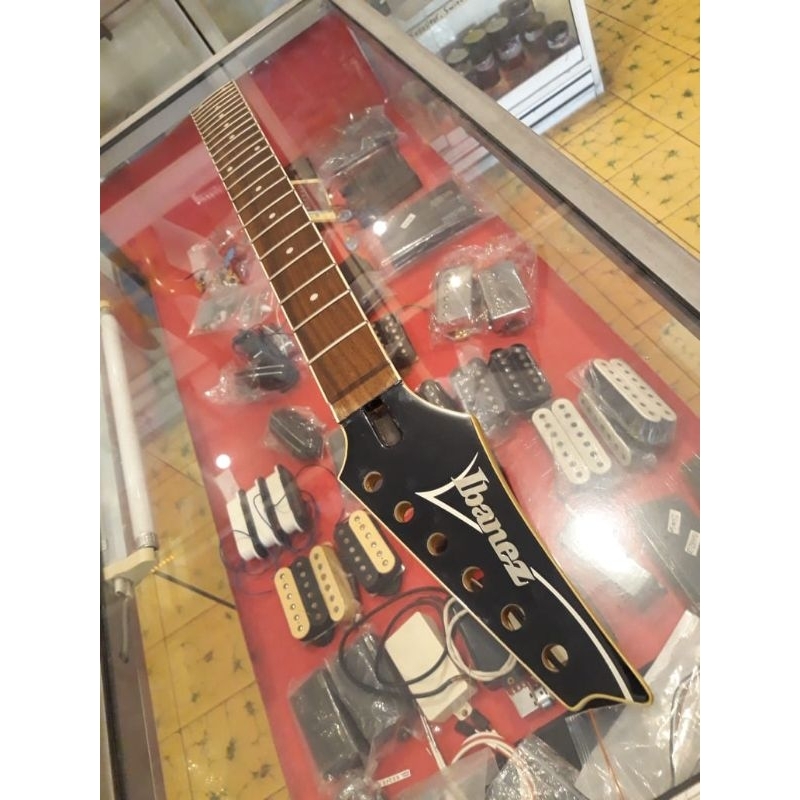 Neck Gitar Ibanez XP300 xyphos original reverse headstock