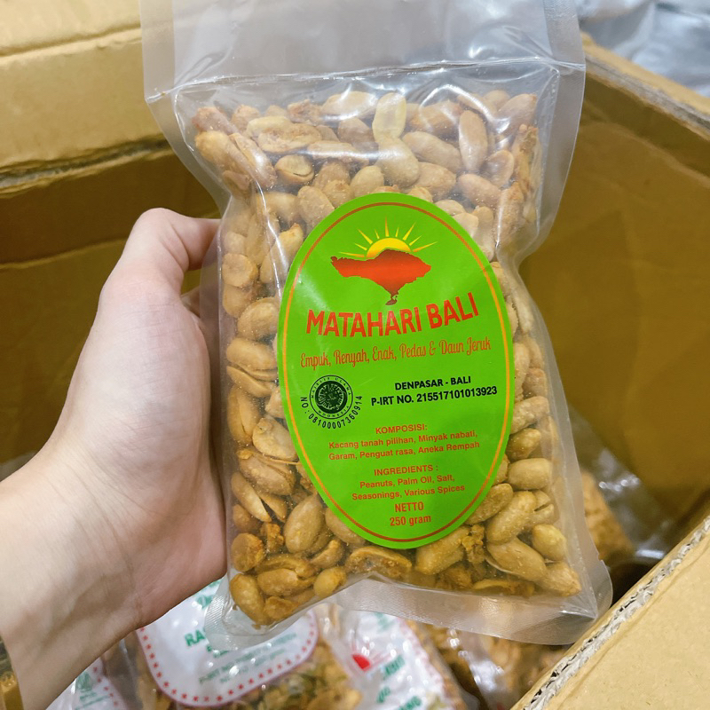 

Kacang Thailand Matahari Bali Biji Besar 250g