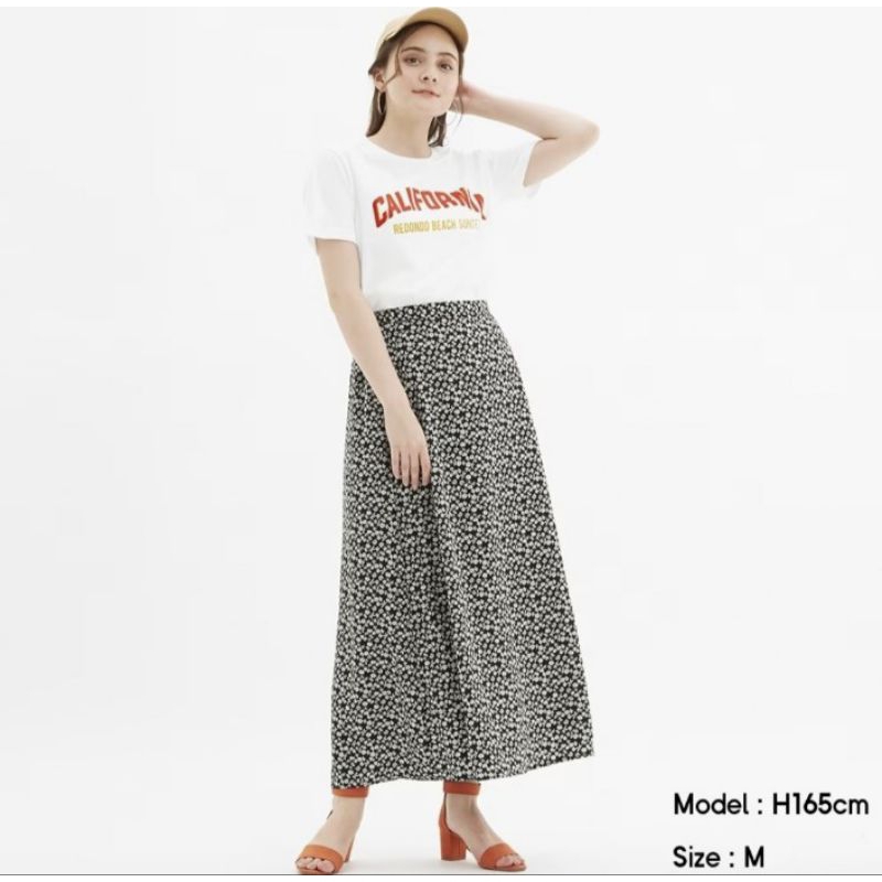 GU FLORAL FLARE SKIRT