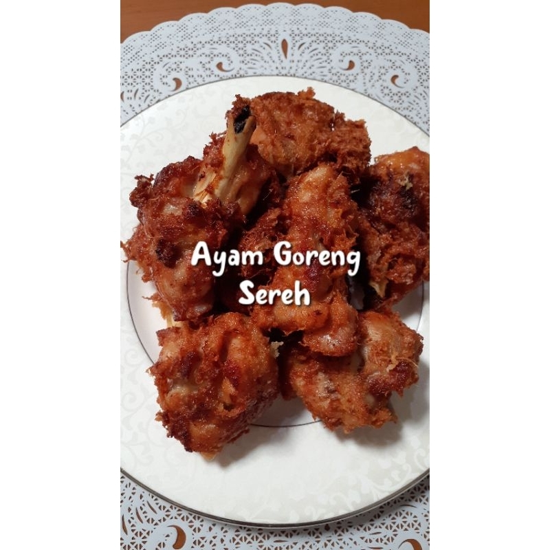 

MENU KELUARGA AYAM GORENG SEREH