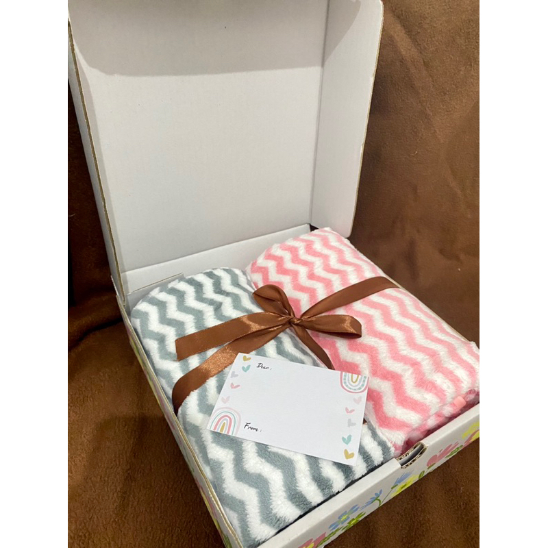 hampers handuk couple nikah kado nikah