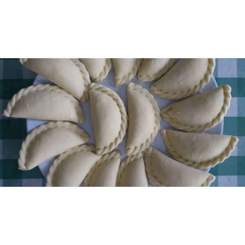 

cireng isi suir ayam pedas