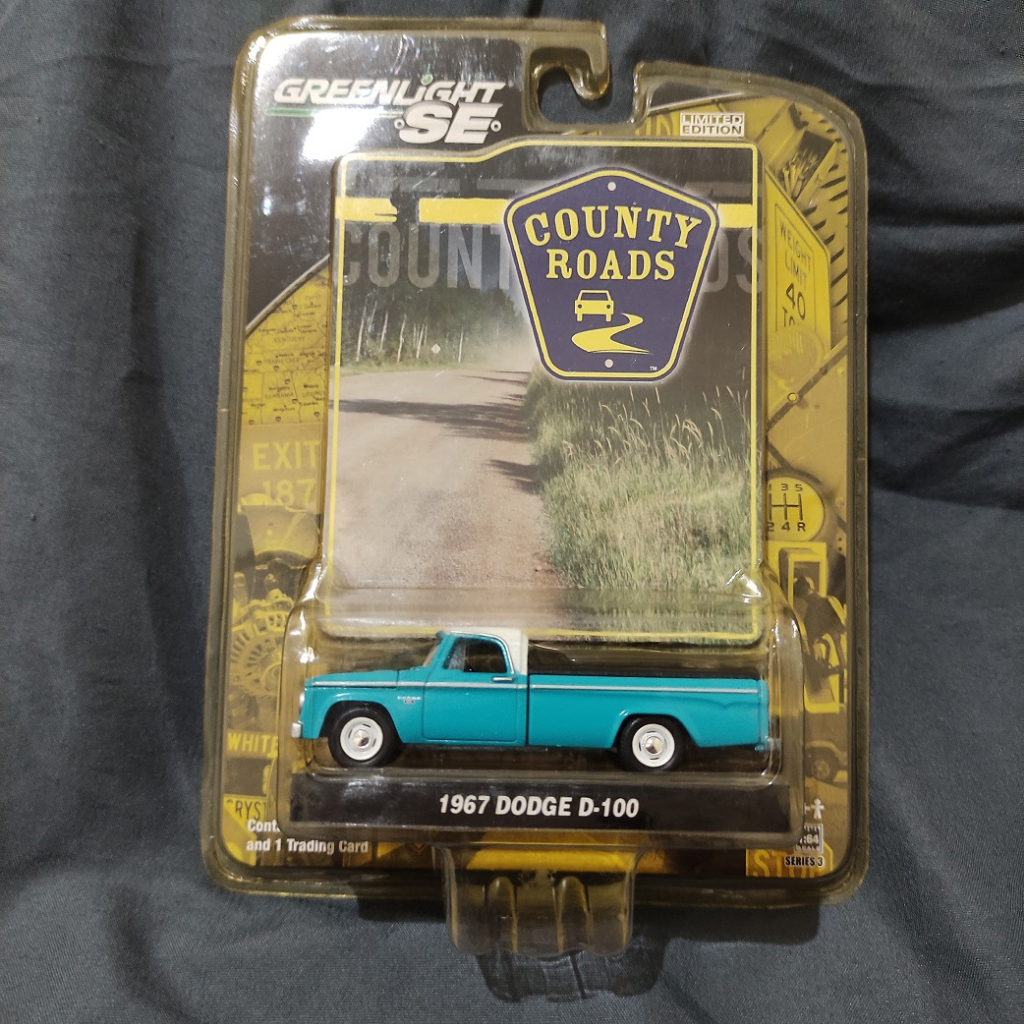 Greenlight Diecast Country Roads 1967 Dodge D-100