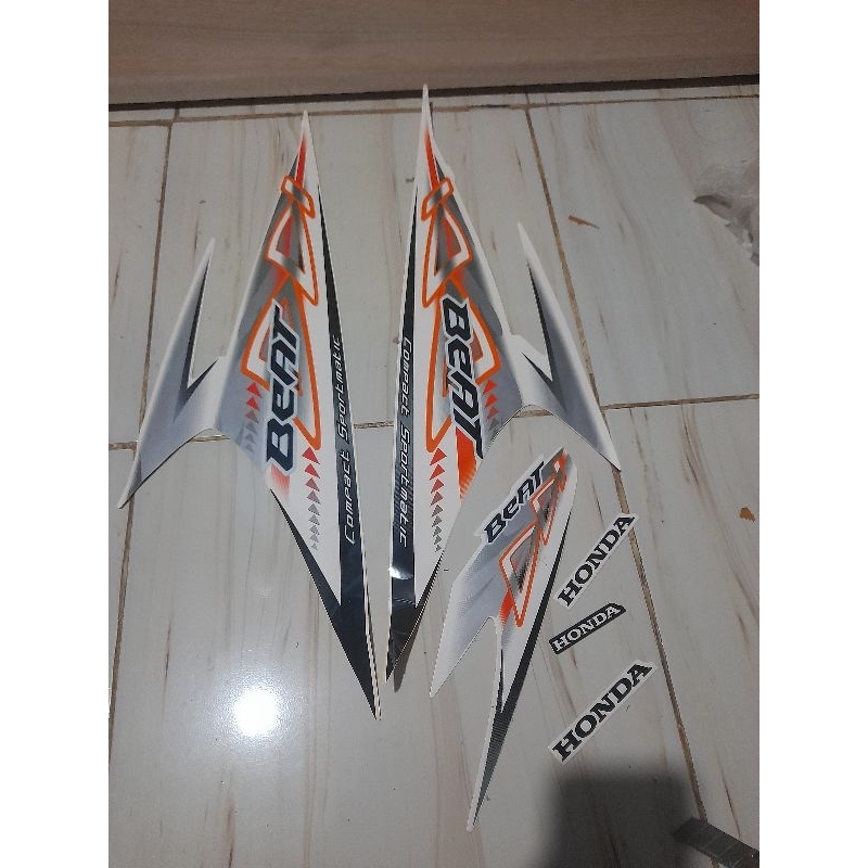 STRIPING BEAT KARBU PUTIH OREN