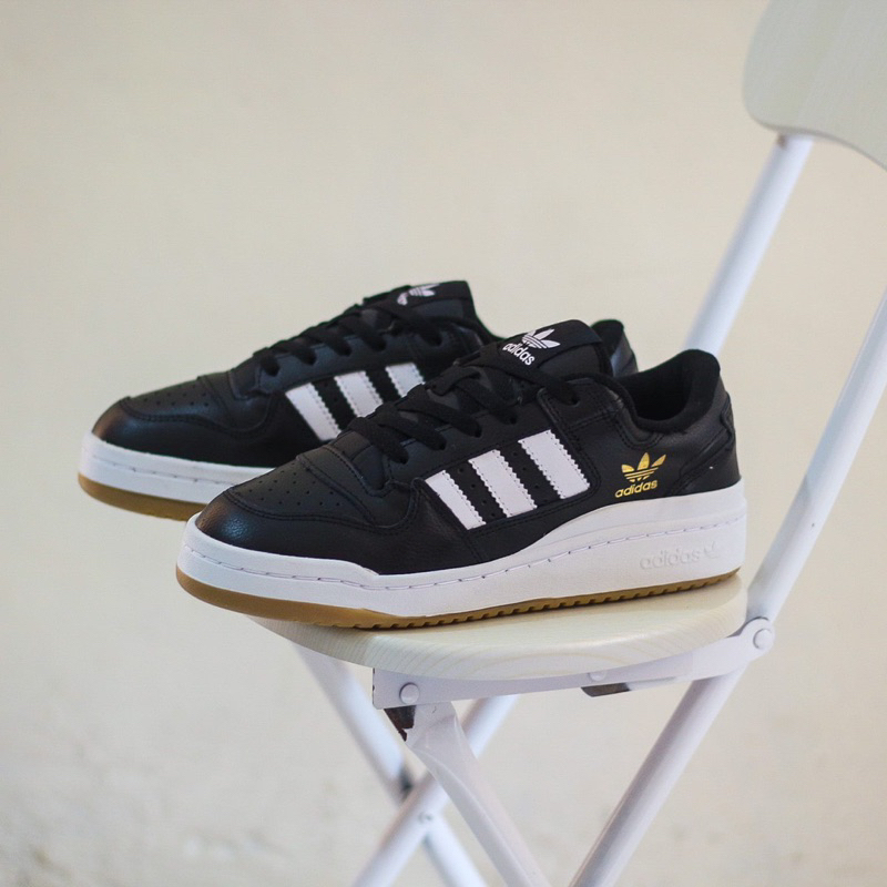 ADIDAS FORUM 84 LOW BLACK WHITE GUM