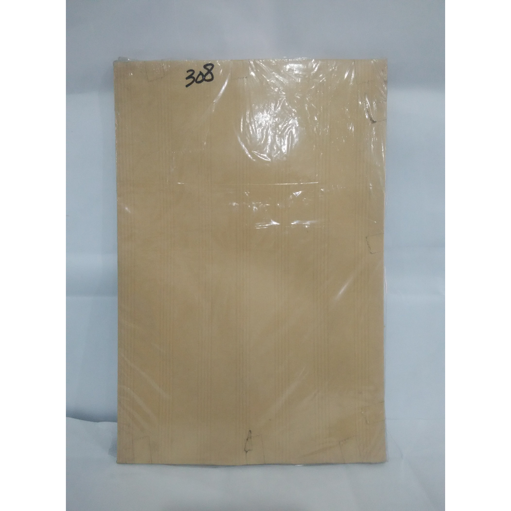 

Amplop Coklat Polos Tebal Pakai Tali 308 (19 x 28 cm)