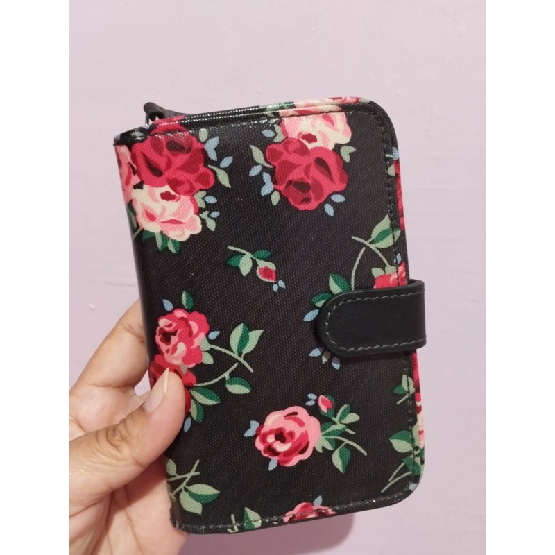 (SOLD OFFLINE) -- Dompet Cath Kidston
