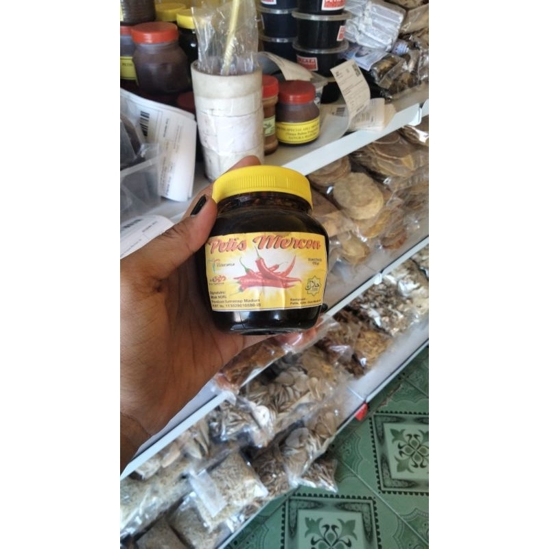 

Korzaln Oleh-Oleh Surabaya Petis Merah Ikan+Bumbu Towel/Mercon