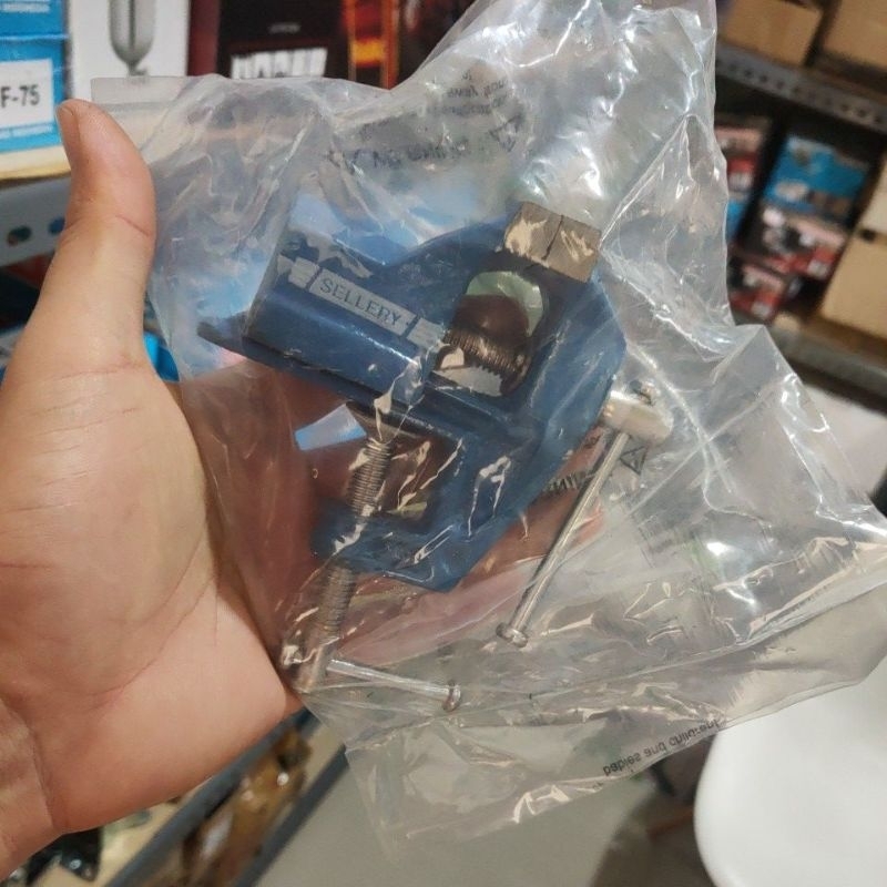 Catok meja mini 2" SELLERY 92-410 Ragum kecil 2in besi 92 - 410