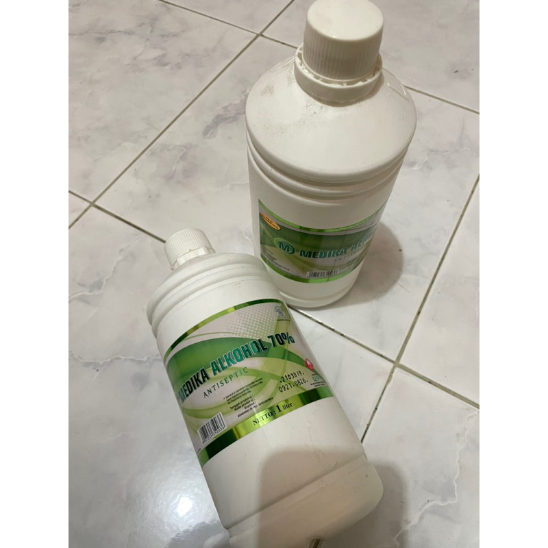 Alkohol 70% 1 Liter Medika / Medika Alkohol 70%