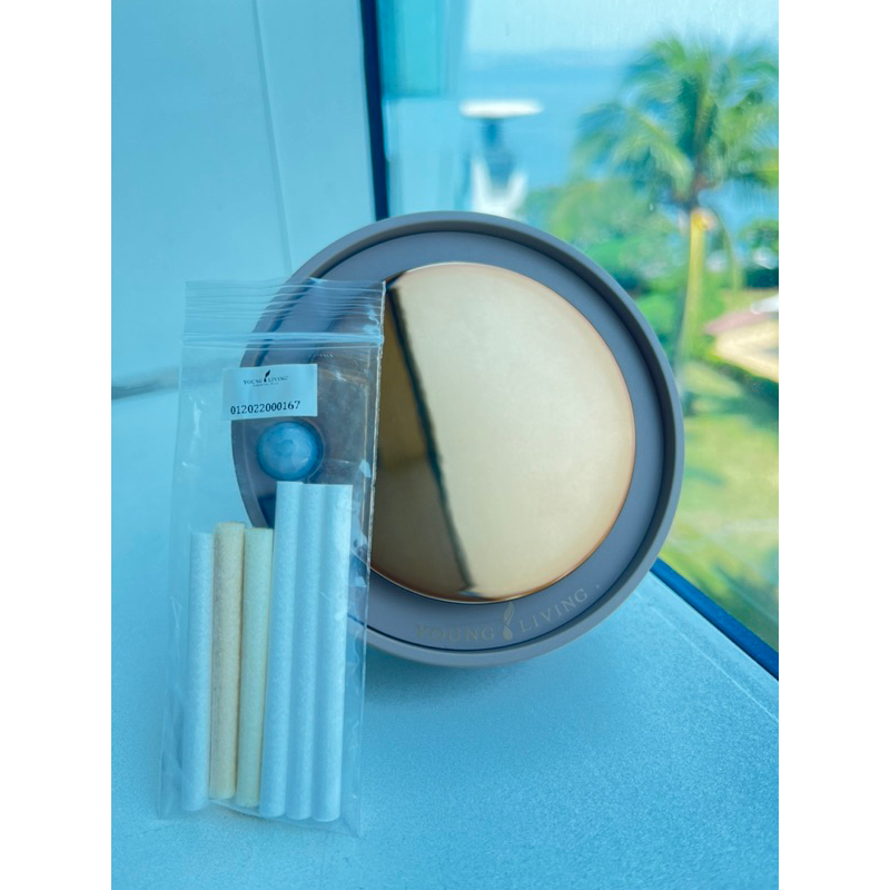 Preloved ignite wall plug young living diffuser