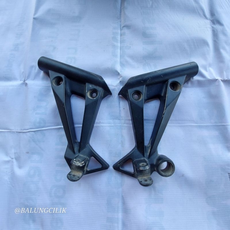 FOOTSTEP POSTEP BELAKANG NINJA 250 OLD KARBU ORIGINAL