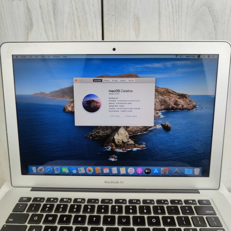 Macbook Air 2015 Ram 4 Ssd 128 lengkap full set layar 13 inch mulus