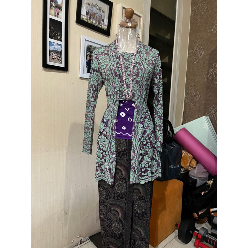 Set Kebaya bridesmaid - Kebaya Kutu baru