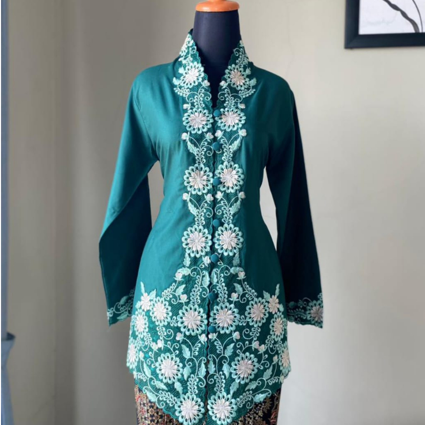 KEBAYA ENCIM BORDIR WARNA