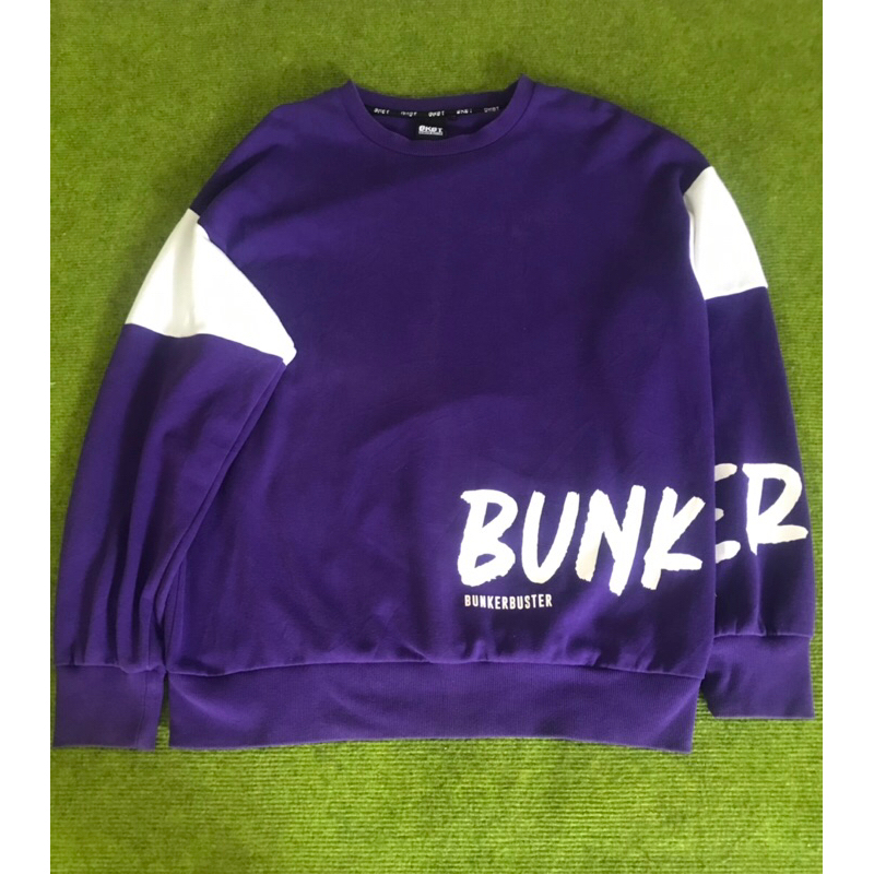 CREWNECK BUNKER BUSTER